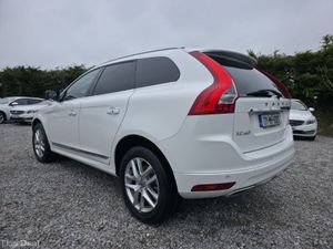 2017 Volvo XC60 - Image 3