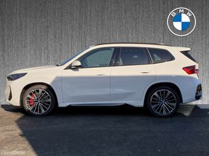 BMW iX1 eDrive20 M Sport - Image 4