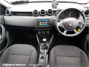 Dacia Duster Blue dCi 115 Comfort - Image 2