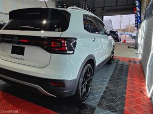 2023 VW T-CROSS Pear white - Image 3