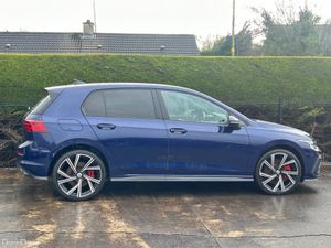 2033Volkswagen Golf 1.4 GTE hybrid - Image 3
