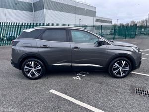 Peugeot 3008 1.2 PETROL, GT LINE, SLID & LILT SUNR - Image 3