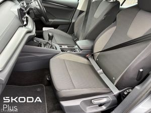 Skoda Octavia AMBITION 2.0 TDI 115HP 5DR - Image 4