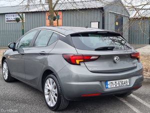 Vauxhall Astra 2017 petrol ⛽️  1.0L €6990 - Image 2