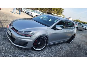 Volkswagen Golf GTI2.0L  AUTOMATIC  Fresh Import ( - Image 3