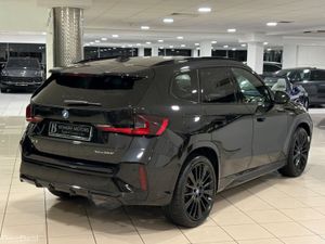 BMW X1 25e X-DRIVE M-SPORT PRO=LOW MILES//HUGE SPE - Image 3