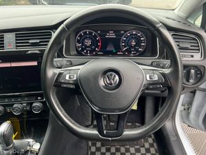 Volkswagen Golf HIGHLINE 1.4 TSI // SERVICE HISTOR - Image 4