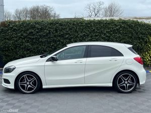 Mercedes-Benz A-Class A180 AMG-LINE 1.6 AUTO // RE - Image 3