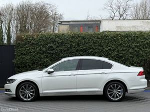 Volkswagen Passat HIGHLINE 2.0 TDI // SERVICE HIST - Image 3