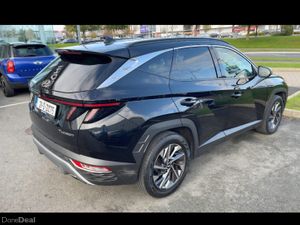 211 Hyundai Tucson 1.6D EXECUTIVE PLUS - Image 2