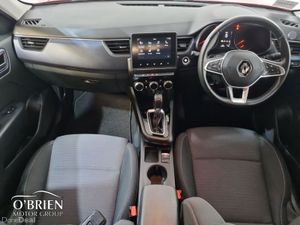 Renault Arkana ICONIC TCE 140 AUTO MILD HYBRID - Image 2