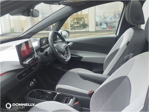 Volkswagen Id.3 Hatchback Family Pro - Image 2