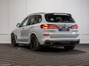 2024 BMW X5 X-Drive 50e M-Sport - Image 4
