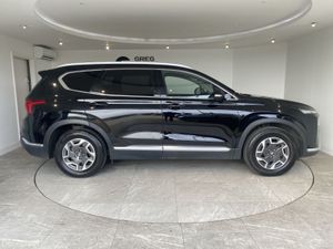 Hyundai Santa Fe 2023 - Image 4