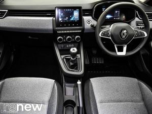 Renault Clio Evolution TCe 90 GSR2 - Image 2