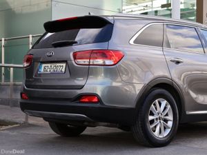 Kia Sorento Platinum AWD,Sunroof,High Spec - Image 4