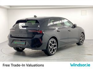 Opel Astra GS 1.2 Turbo 130PS 6 Speed - Image 4