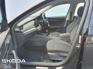 Skoda Octavia OCTAVIA AMB 1.0TSI 110HP Call Cormac - Image 4