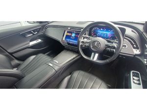 Mercedes-Benz E-Class E220d AMG LNE ADVNCED - Image 4