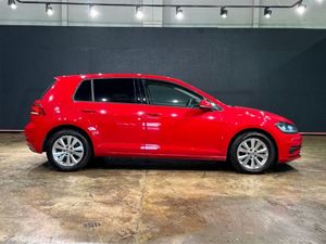 Volkswagen Golf 1.2 AUTOMATIC - ALLOY WHEELS - MUL - Image 3