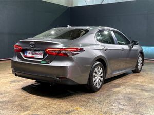 Toyota Camry 2.5 HYBRID AUTOMATIC - MULTI FUNCTION - Image 4