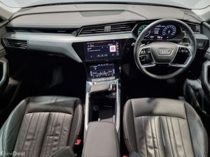 Audi Q8 e-tron ** FULL ELECTRIC ** SPORT ** 50 E-T - Image 2