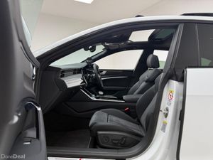 Audi A7 50 TFSI E S LINE BLK ED QUATTRO *PAN ROOF* - Image 3