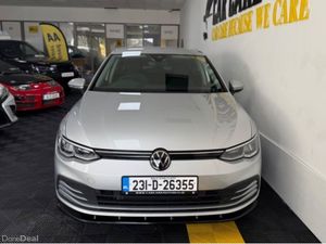 Volkswagen Golf Life 1.0 TSI Mhev 110HP 5 - Image 2