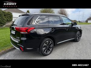 Mitsubishi Outlander 2.0 4HS Phev Auto**Low Mileag - Image 3