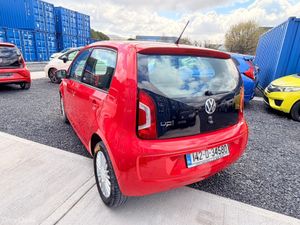Volkswagon up 2014 - Image 2