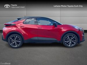 Toyota C-HR C-HR PHEV SOL - Image 3