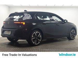 Opel Astra Electric SC Premium 54kWh - Image 3