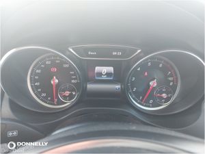 Mercedes-Benz GLA Class Gla Hatchback Urban Editio - Image 4