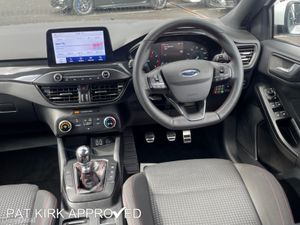 Ford Focus Hatchback ST-Line Edition - Image 4