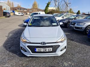 Hyundai i20 2020 - Image 2