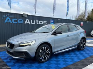 Volvo V40 CROSSCOUNTRY 4WD - 2.0L DIESEL - AUTO - - Image 3