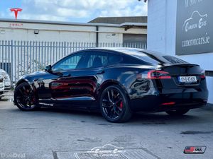 TESLA MODEL S75D BLACK EDITION 525hp - Image 4