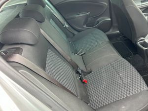 Opel Astra1.0 Petrol 2018 - Image 4