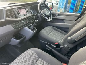 Volkswagen Shuttle SHUTTLE 2.0TDI 110BHP MANUAL - Image 3
