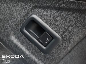 Skoda Superb **THE ALL NEW SUPERB SEL - COMBI**2.0 - Image 3