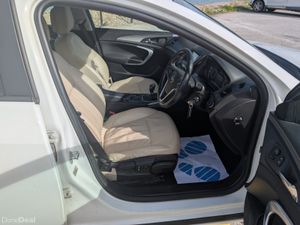 Opel Insignia 2.0 Cdti, Estate ,2014 - Image 3