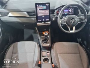 Renault Captur TCe 90 Techno - Image 2