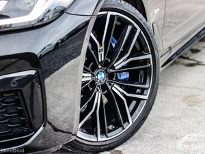 2021 BMW 5-SERIES M-SPORT PRO PACK - Image 2