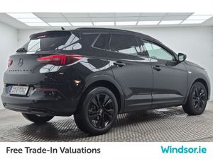 Opel Grandland Grandland SRI 1.2 130BHP - Image 3