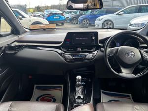 Toyota C-HR Toyota CHR 1.8 self charging hybrid, - Image 4