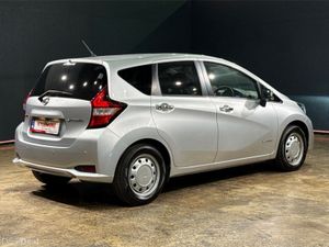 Nissan Note E-POWER HYBRID - PUSH START/STOP BUTTO - Image 4