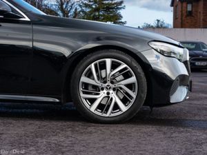 Mercedes-Benz E-Class Avantgarde Plus E220D - Image 4