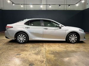 Toyota Camry 2.5 HYBRID - CRUISE CONTROL - TOYOTA - Image 3