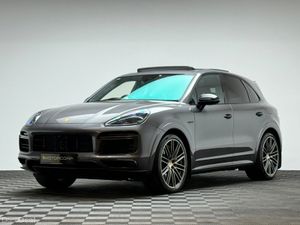 Porsche Cayenne TURBO S 4.0 V8 670HP E-HYBRID - Image 3