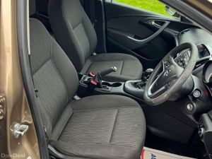 Opel Astra 2013 diesel new nct - Image 4